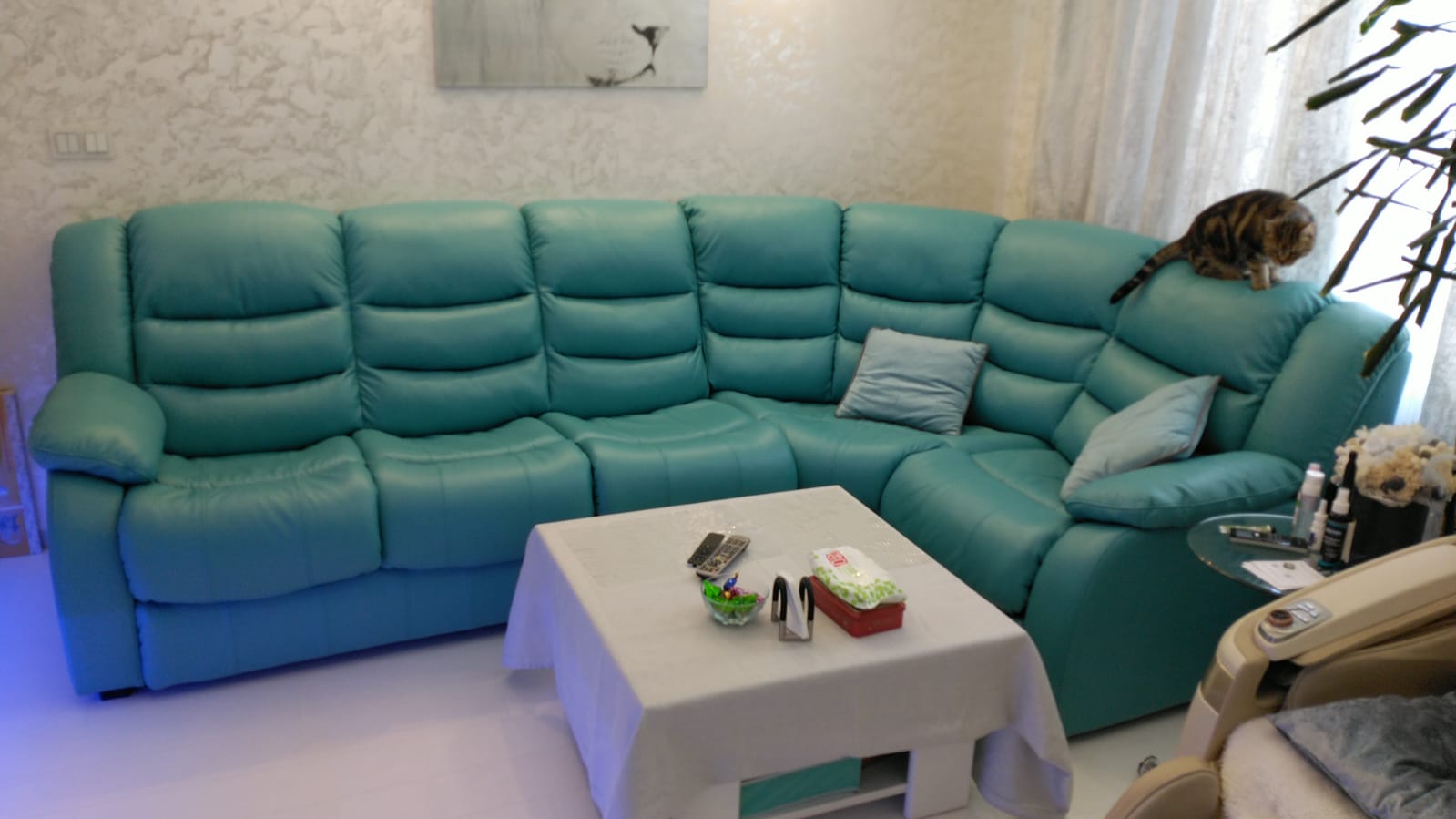 Перетяжка дивана на дому. Великий Устюг