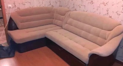Перетяжка углового дивана. Великий Устюг